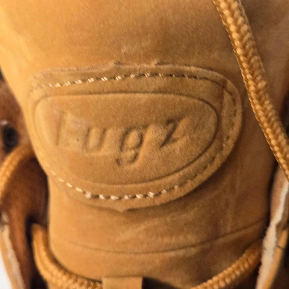 Lugz Nate Bellcase women's work boots soft toe size 11 brown